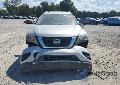 2017 Nissan Pathfinder S z USA, uszkodzony, nr VIN 5N1DR2MMXHC629058